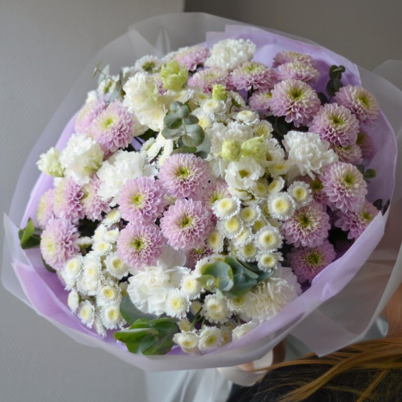 Bouquet No. 133, purple chrysanthemums