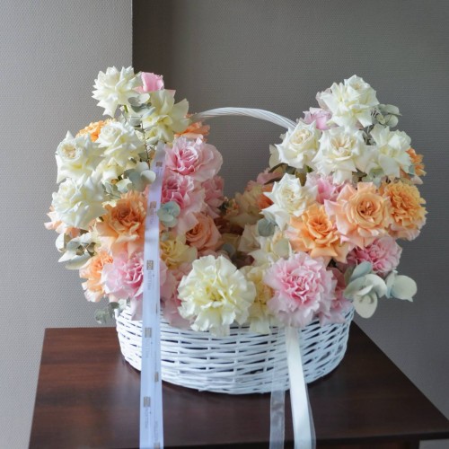 101 французская роза в корзине