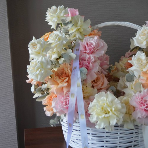 101 французская роза в корзине