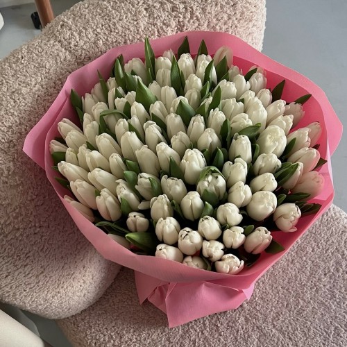 Букет из 101 тюльпана белого