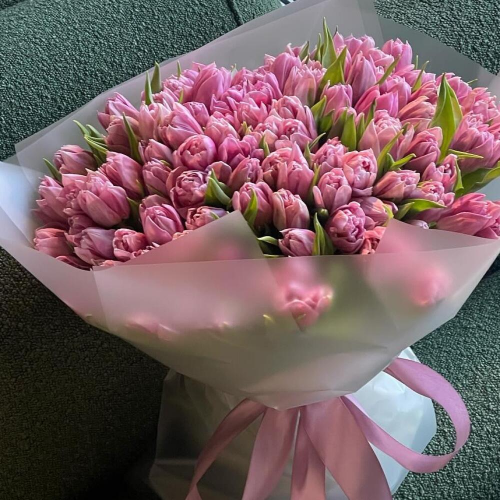 Bouquet of 21 peony lavender tulips