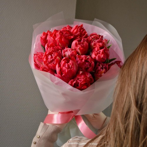 Букет из 15 тюльпанов Flash Point