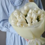 Bouquet of 21 white tulips