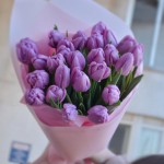 Букет из 25 пионовидных тюльпанов лавандовых