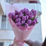 Букет из 25 пионовидных тюльпанов лавандовых