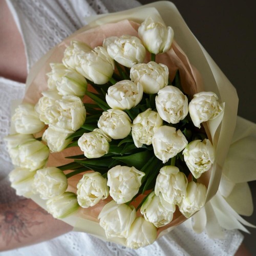 Bouquet of 31 white peony tulips