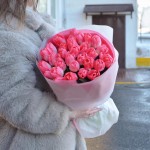 Bouquet of 21 Super Model tulips