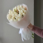 Bouquet of 31 white tulips