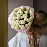 Букет из 35 пионовидных тюльпанов белых