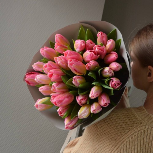 Букет из 35 тюльпанов розовых