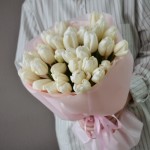 Букет из 35 тюльпанов белых