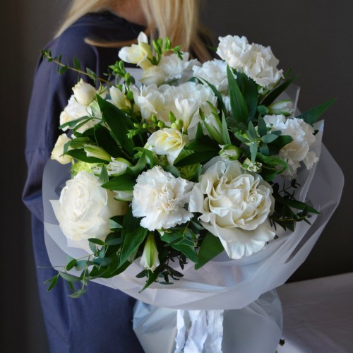 Белый букет недели