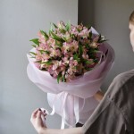 Букет из 21 альстромерии (PINK)