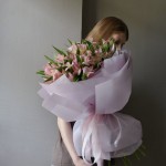 Букет из 21 альстромерии (PINK)