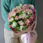 Букет из 25 альстромерий (WHITE & PINK)