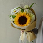 Букет №5 - букет с подсолнухом на 1 сентября