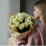 Букет из 15 роз Mondial