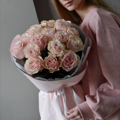 Букет из 15 роз Pink Mondial