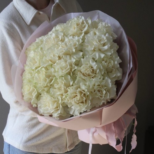 Bouquet of 21 French roses