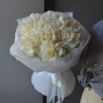 Букет из 11 французских роз белых